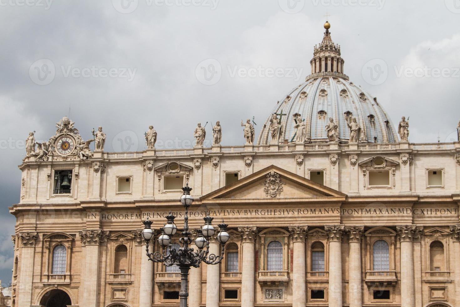 basílica de san pietro, roma, italia foto