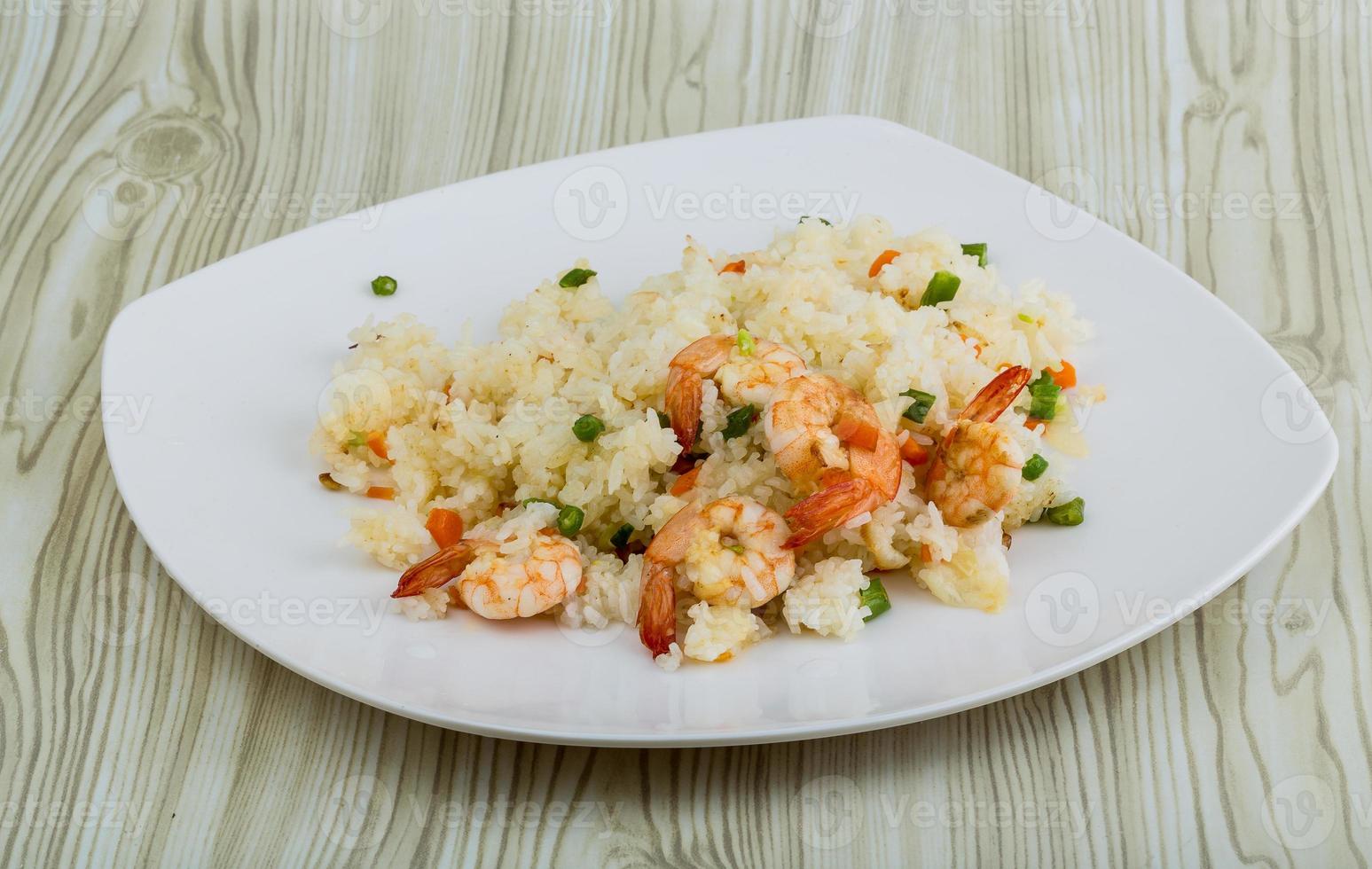 arroz frito con gambas foto