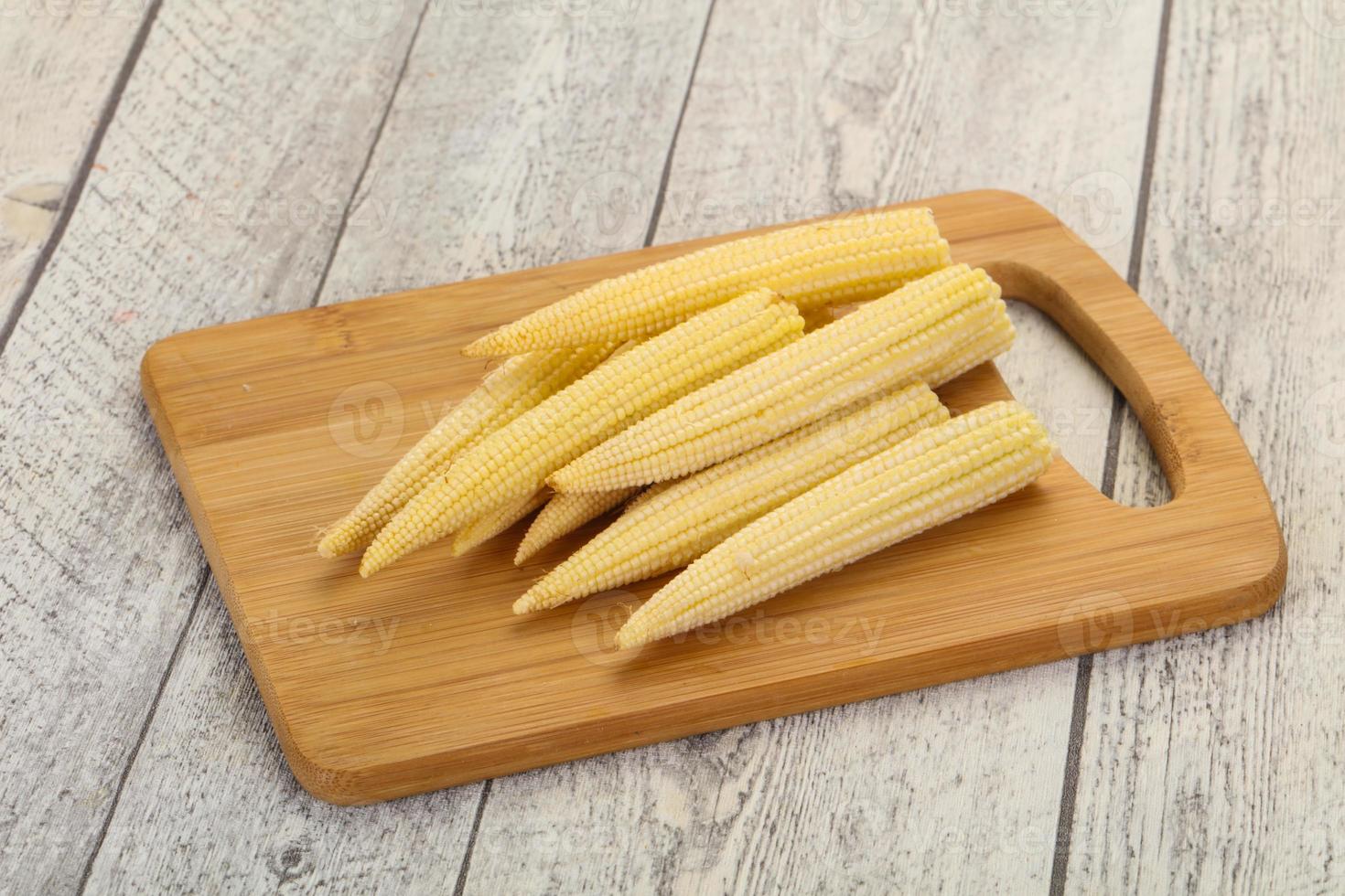 Raw baby corn photo