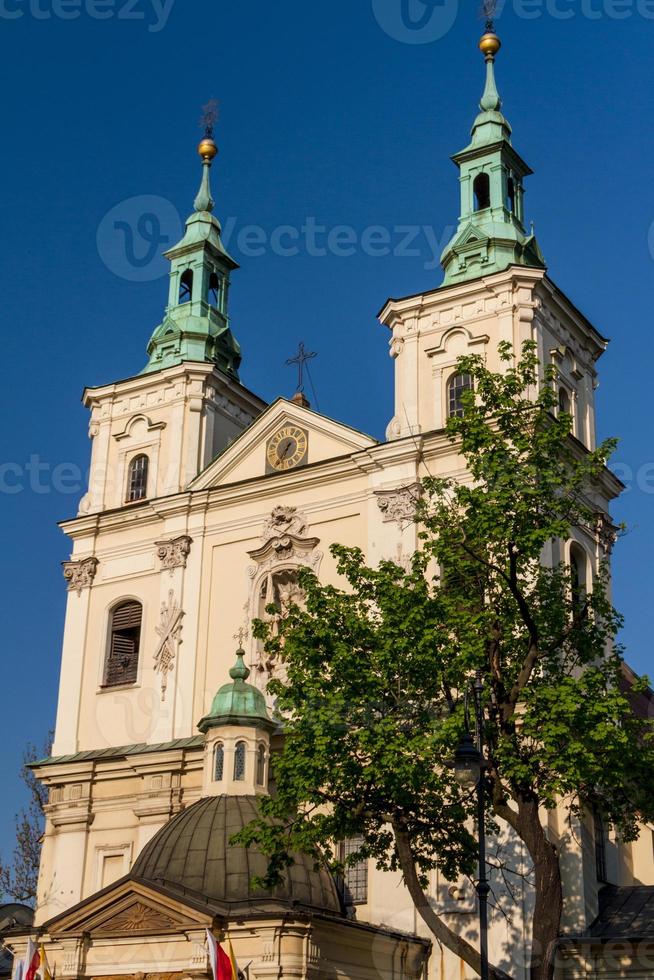 antigua iglesia de sts. Florián en Cracovia. Polonia foto