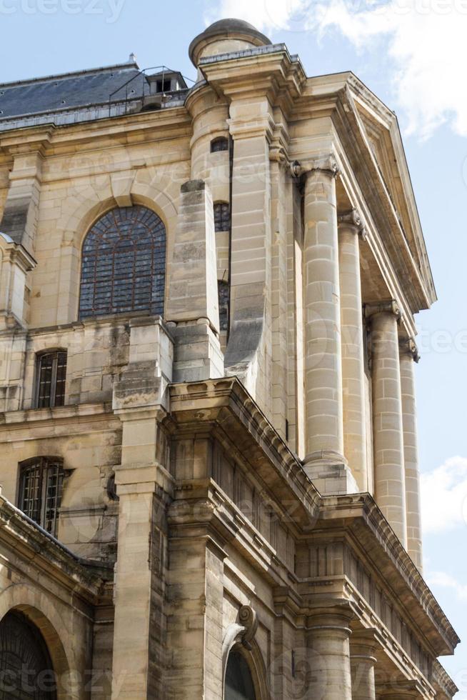 edificio historico en paris francia foto