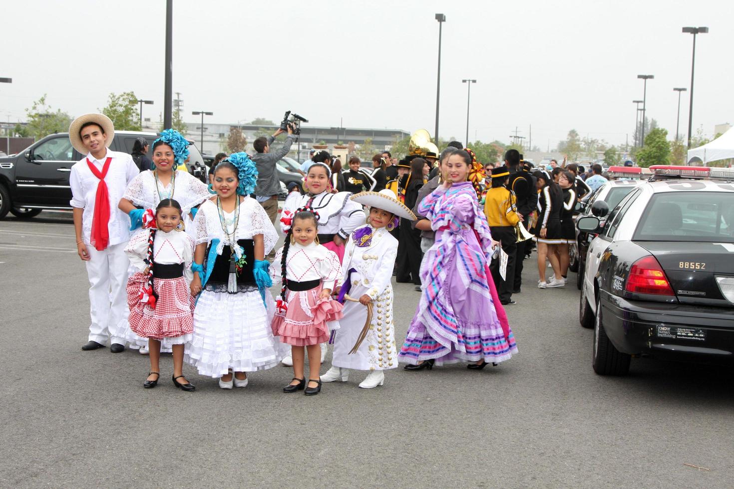 LOS ANGELES  OCT 16 - Atmosphere at the Habitat for Humanity San Fernando Santa Clarita Valleys American Dream Walk at Pacoima Plaza on October 16, 2010 in Pacoima, CA photo