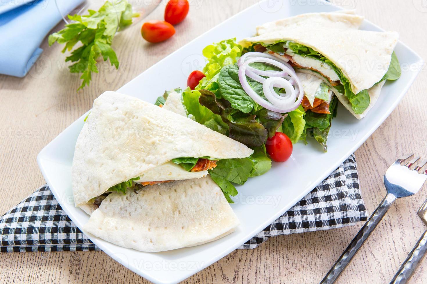 kebab de ensalada mixta foto