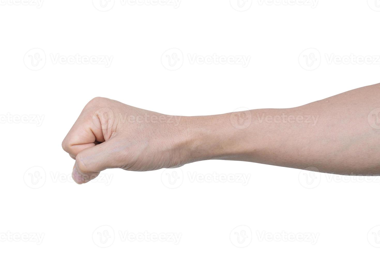 mano con gesto de puño aislado sobre fondo blanco con trazado de recorte. foto