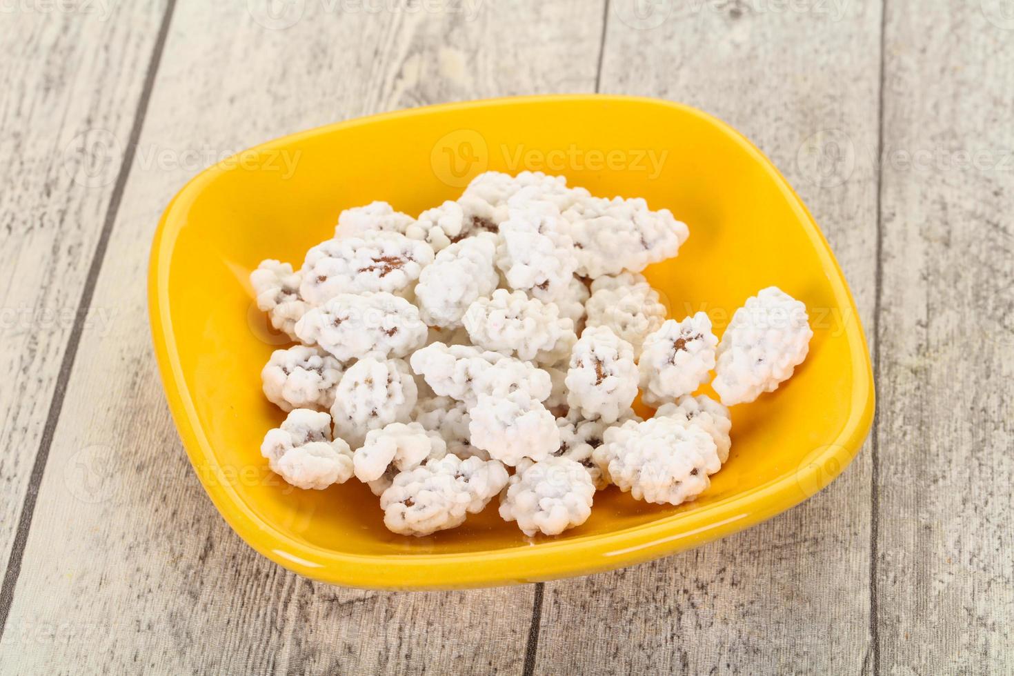 caramelo de almendras blancas foto