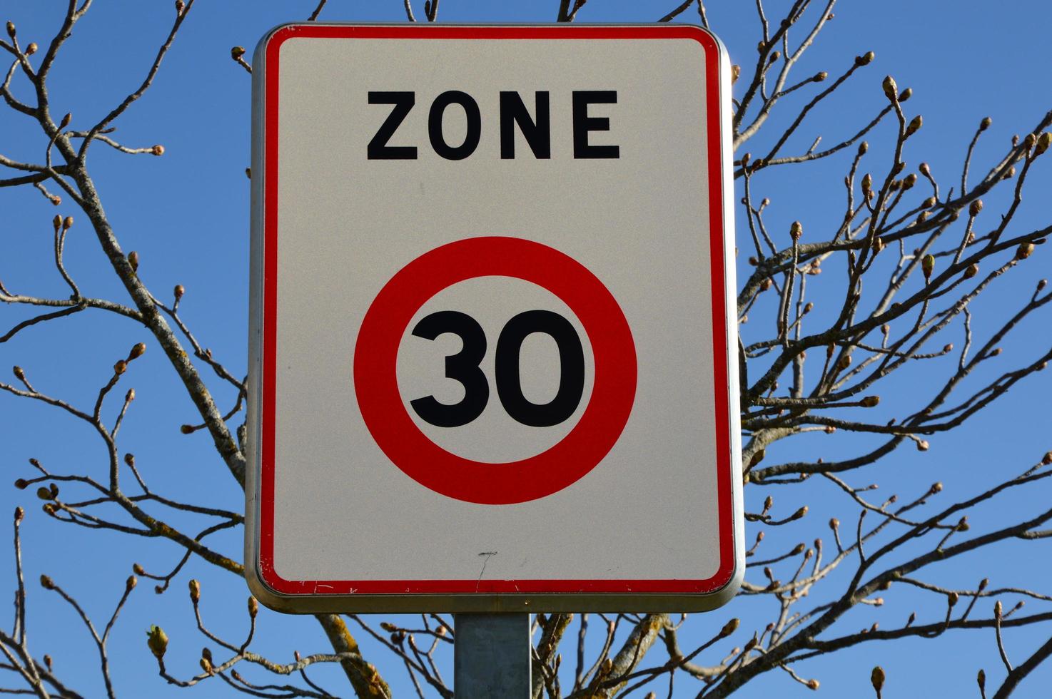 Speed limit sign photo