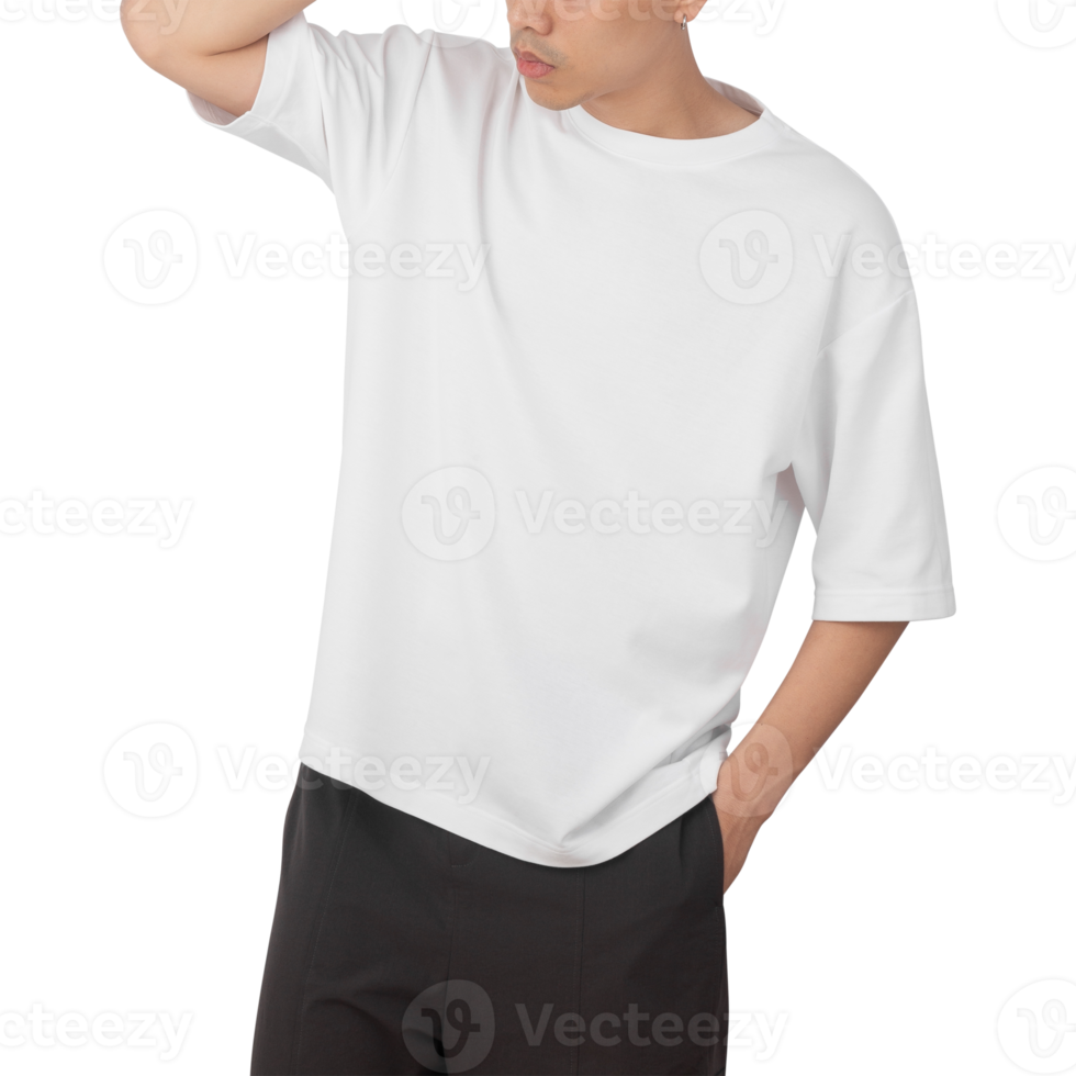 hombre en maqueta de camiseta blanca de gran tamaño, plantilla de diseño png