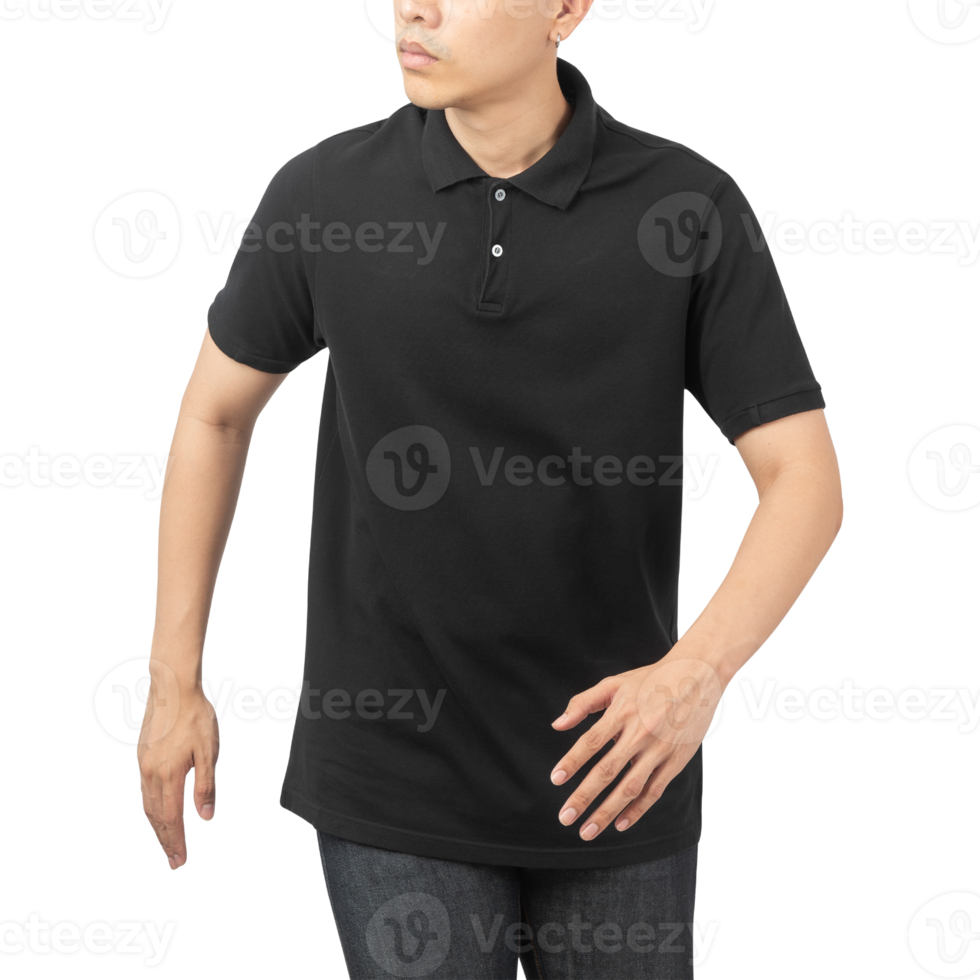 homem na maquete de camiseta polo preta, modelo de design png