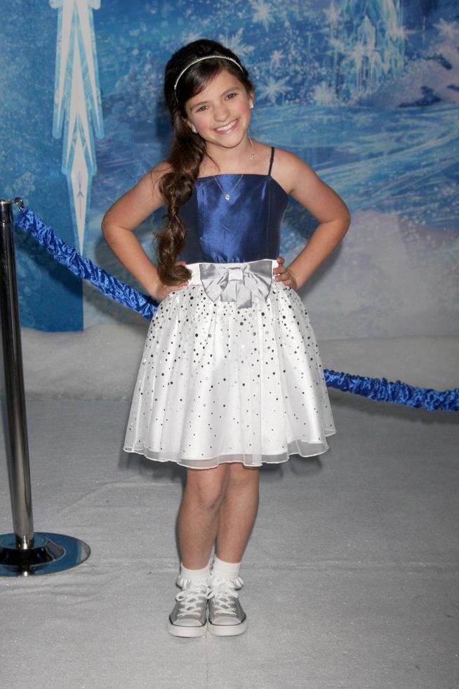 los angeles, 19 de noviembre - eva bella en el estreno mundial de frozen en el capitan theater el 19 de noviembre de 2013 en los angeles, ca foto