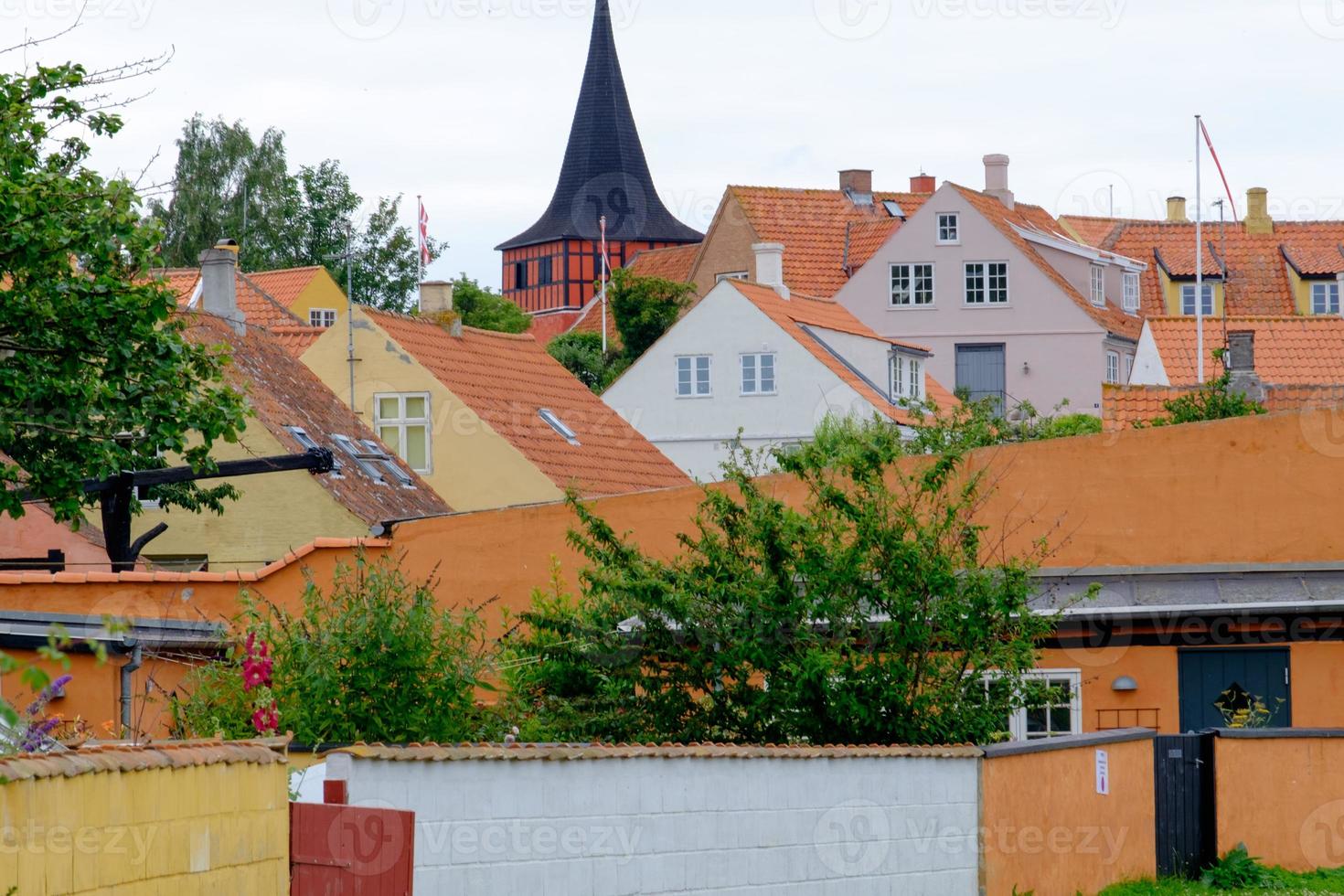 svaneke en la isla de bornholm foto