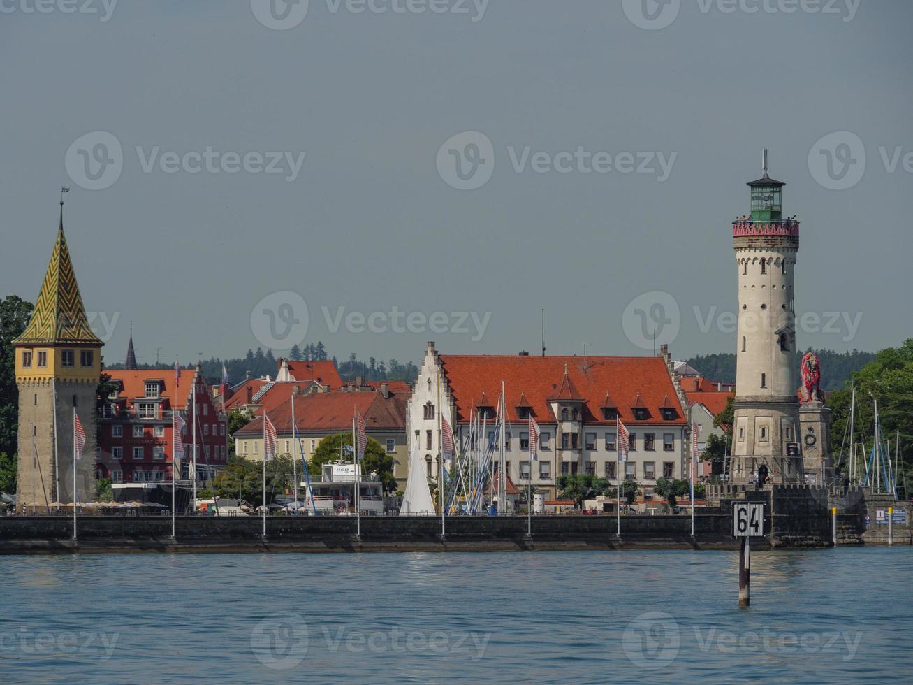 bregenz y lindau en el lago de constanza foto