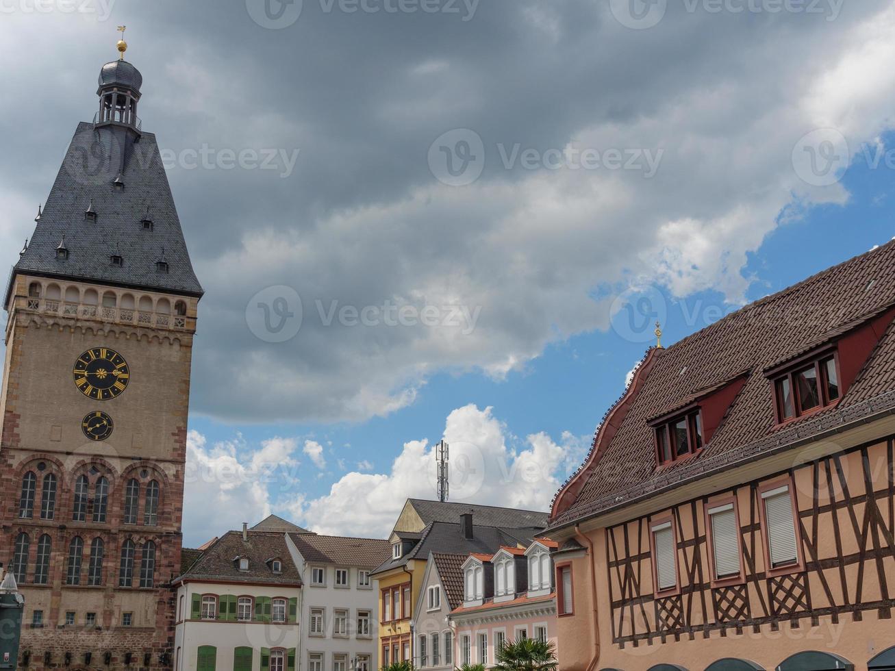 la ciudad vieja de speyer en alemania foto