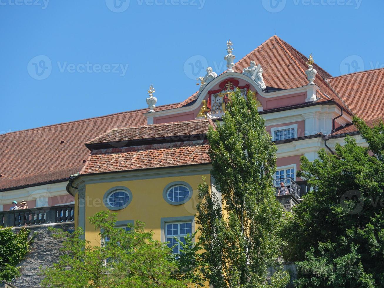 meersburg en el lago de constanza en alemania foto