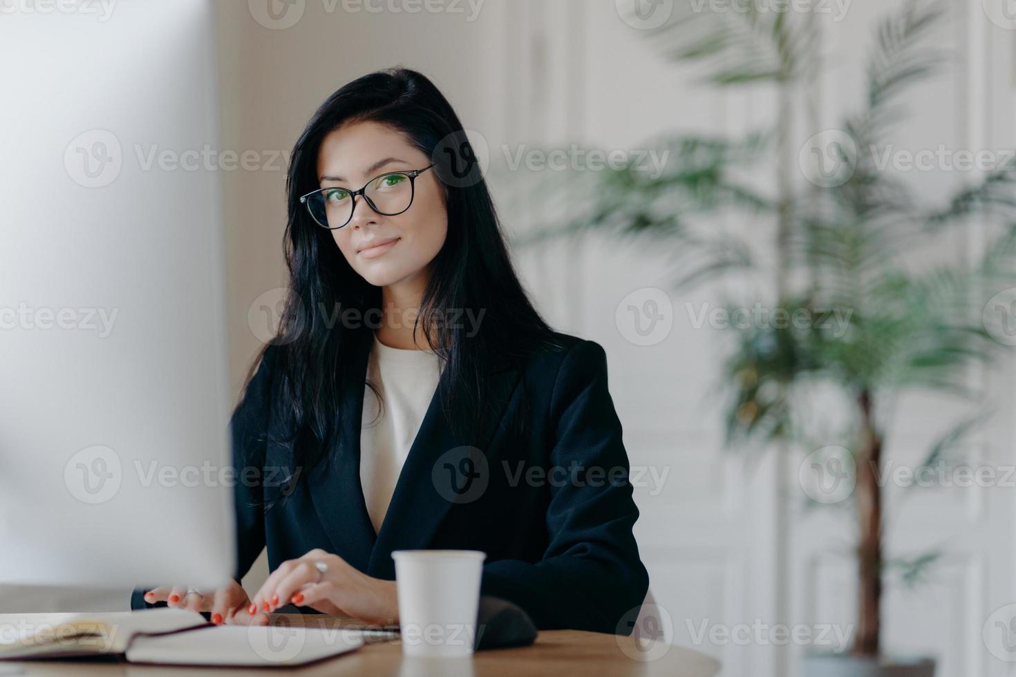 Office worker outfit hotsell
