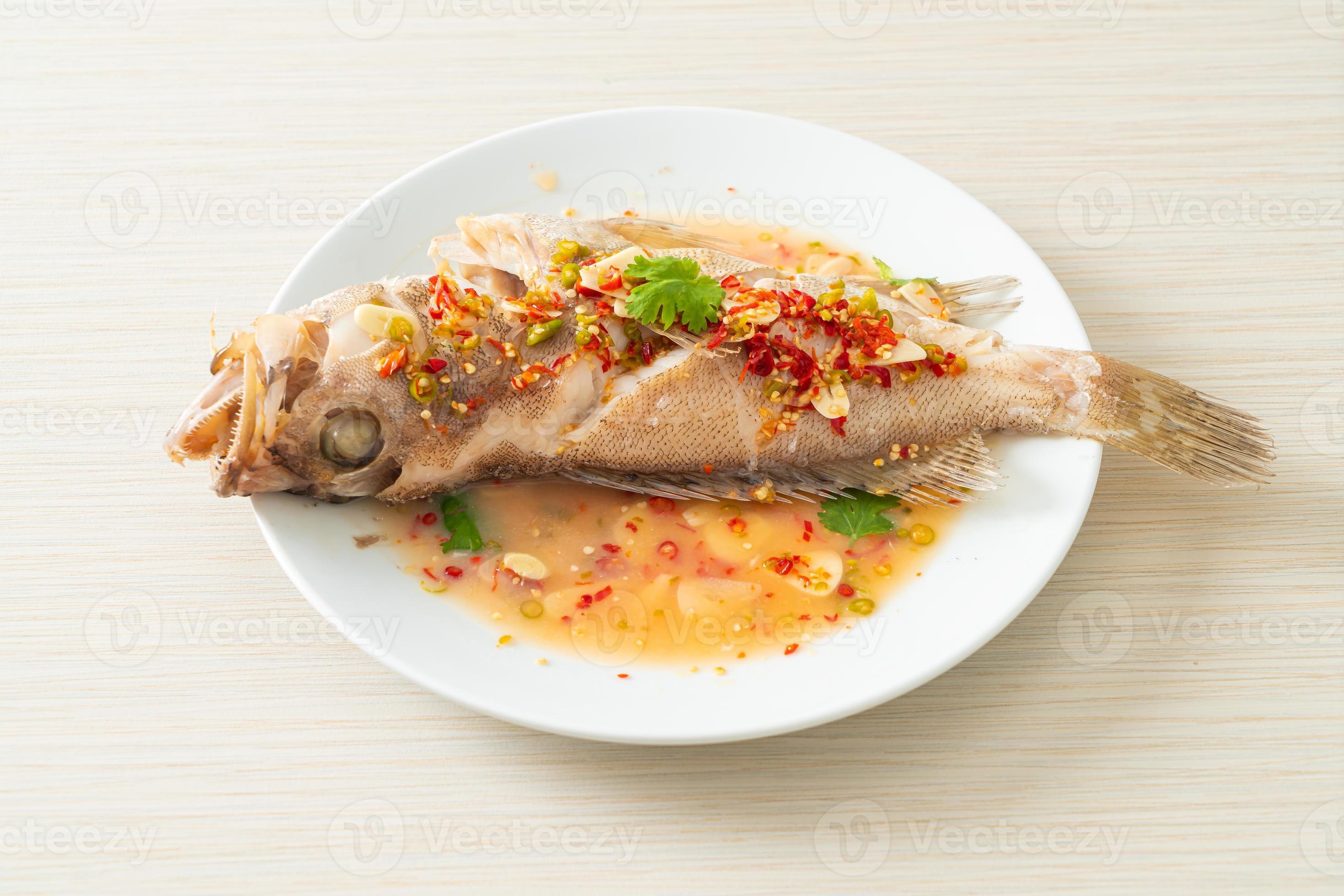 Steamed grouper fish with lime and chillies 8638572 Stock Photo at Vecteezy