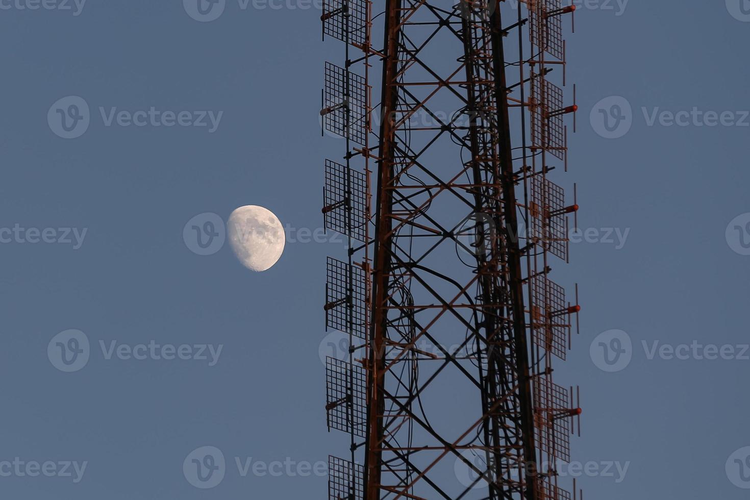 Half Moon with Antenna photo