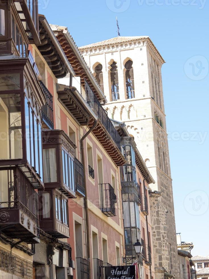 la ciudad vieja de toledo en españa foto