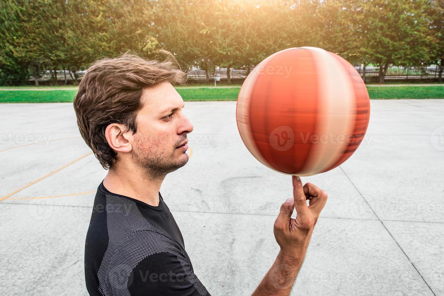 Performance of a white basketball player in the field of road photo