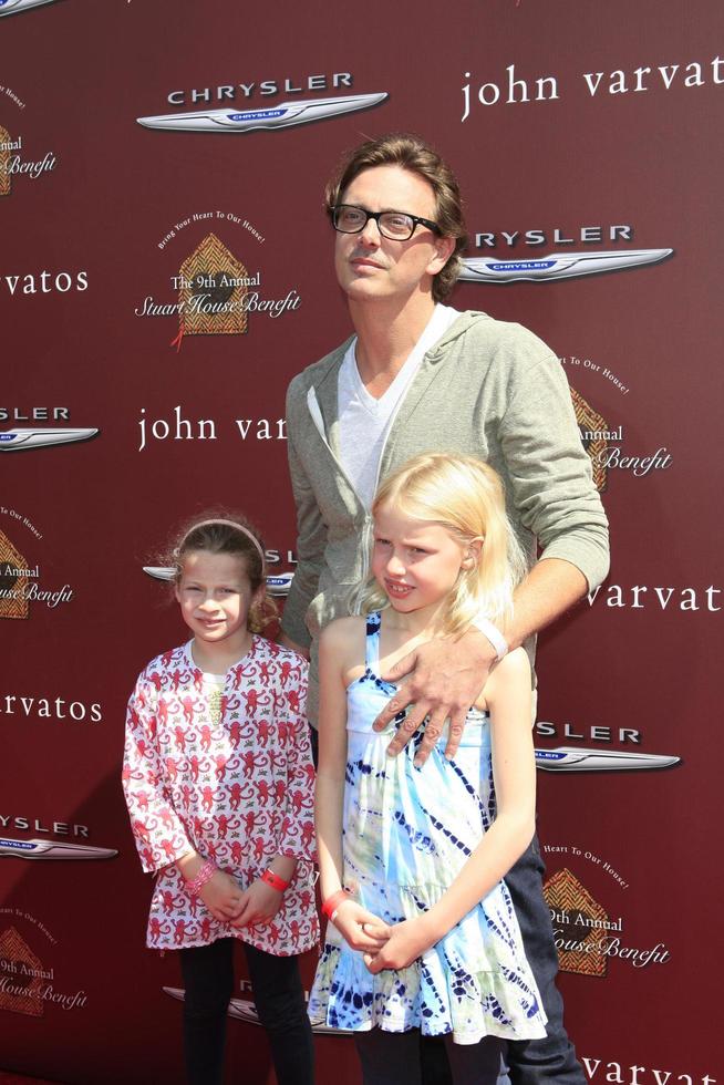 LOS ANGELES, MAR 11 -  Donovan Leitch, daughters arrives at the 9th Annual John Varvatos Stuart House Benefit at the John Varvatos Store on March 11, 2012 in West Hollywood, CA photo