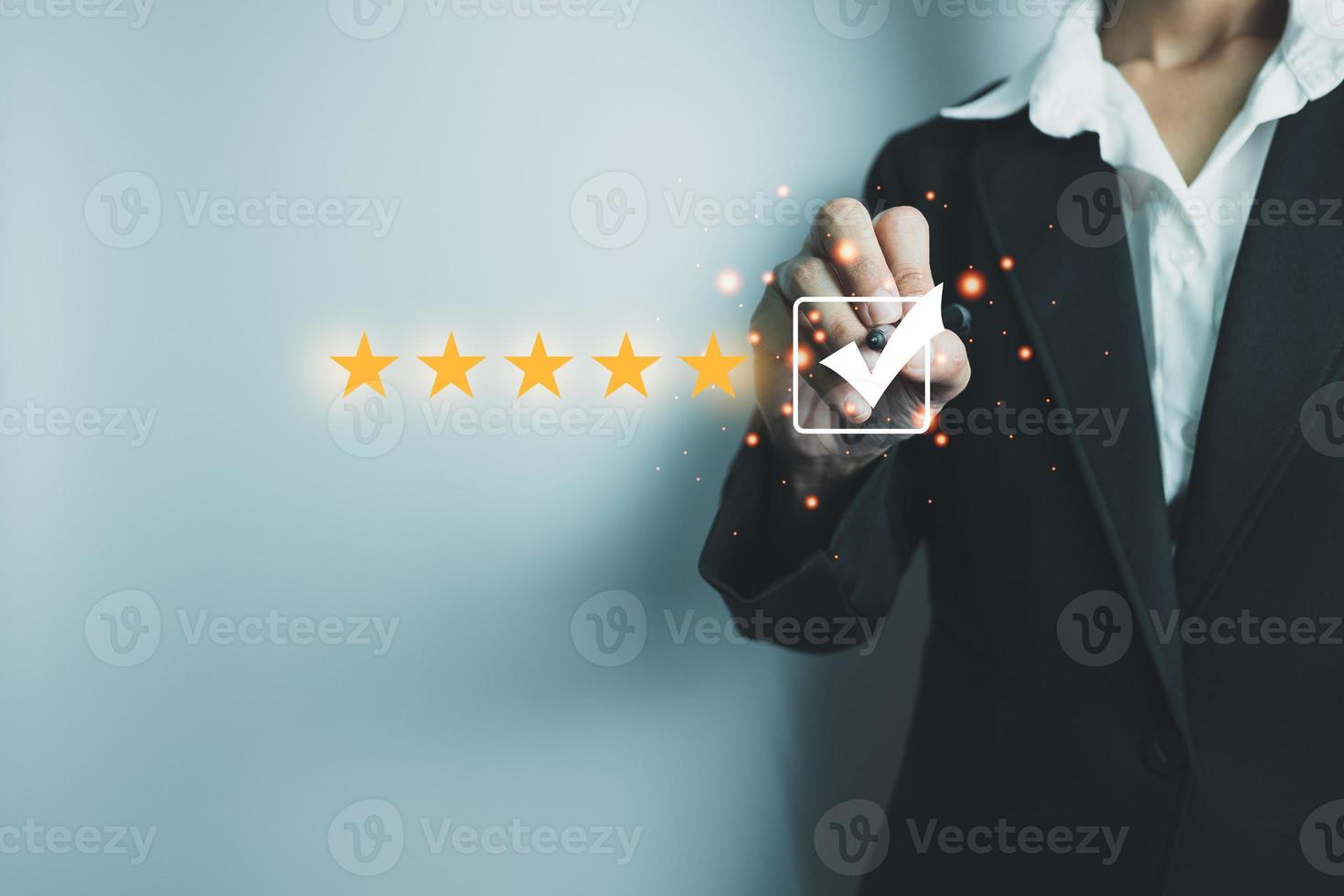 Customer satisfaction assessment rating 5 stars online, User has received excellent service, Review the highest rated service, the best attention, impressed very good service, feedback from guest photo