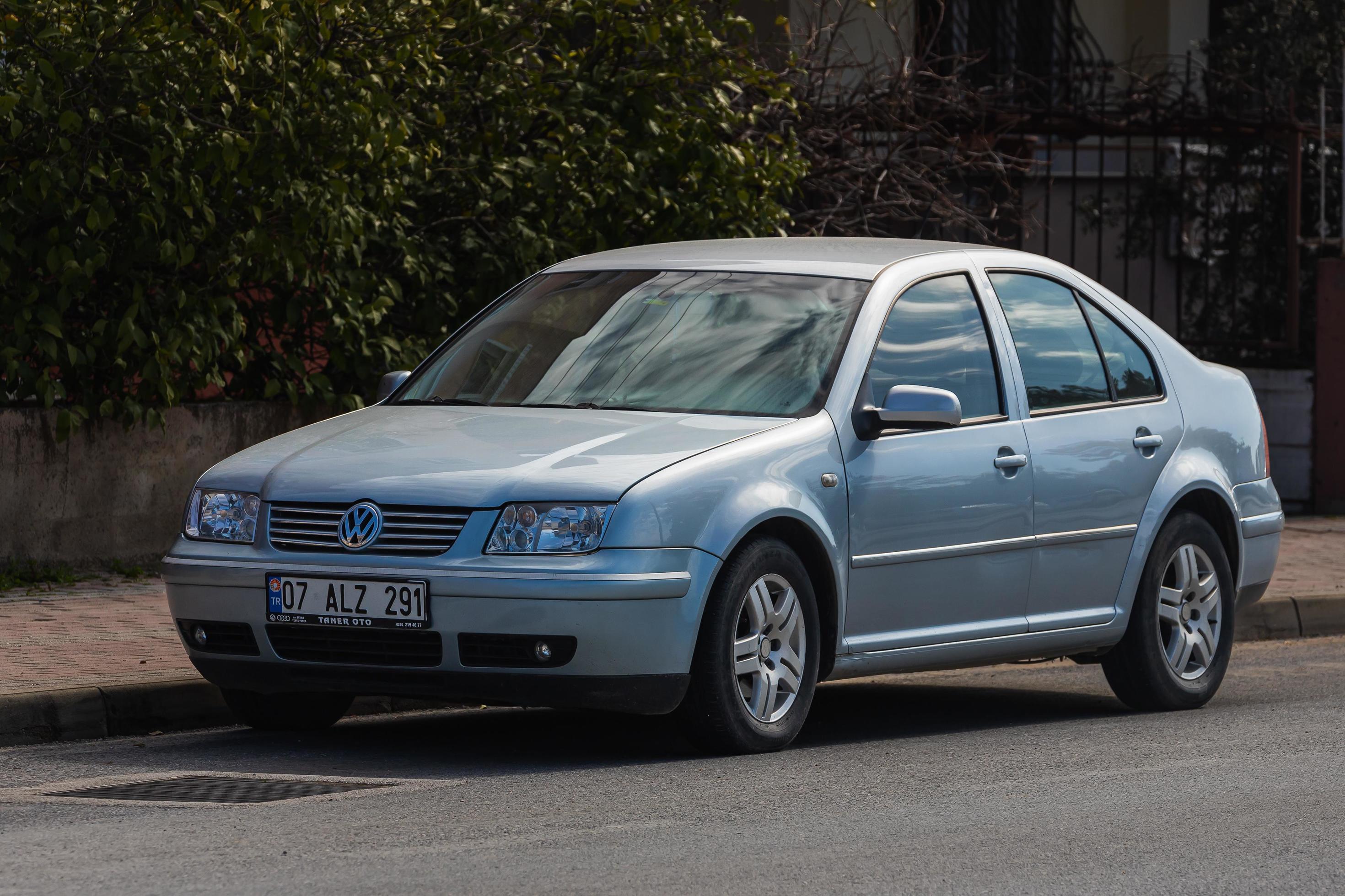 VOLKSWAGEN BORA vw-bora-nardogrey Used - the parking