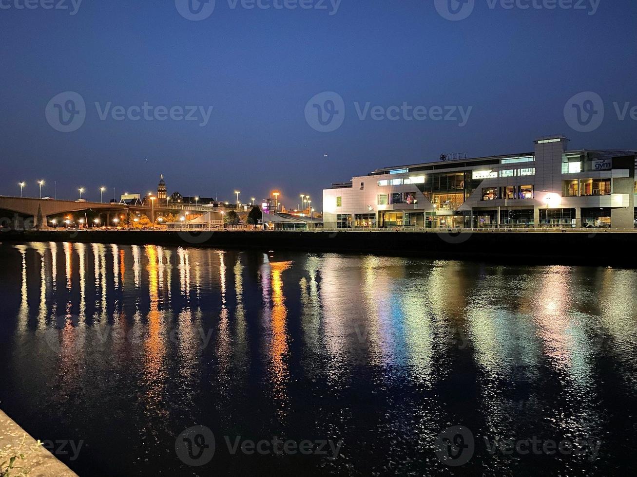 A view of Glasgow in Scotland at night photo