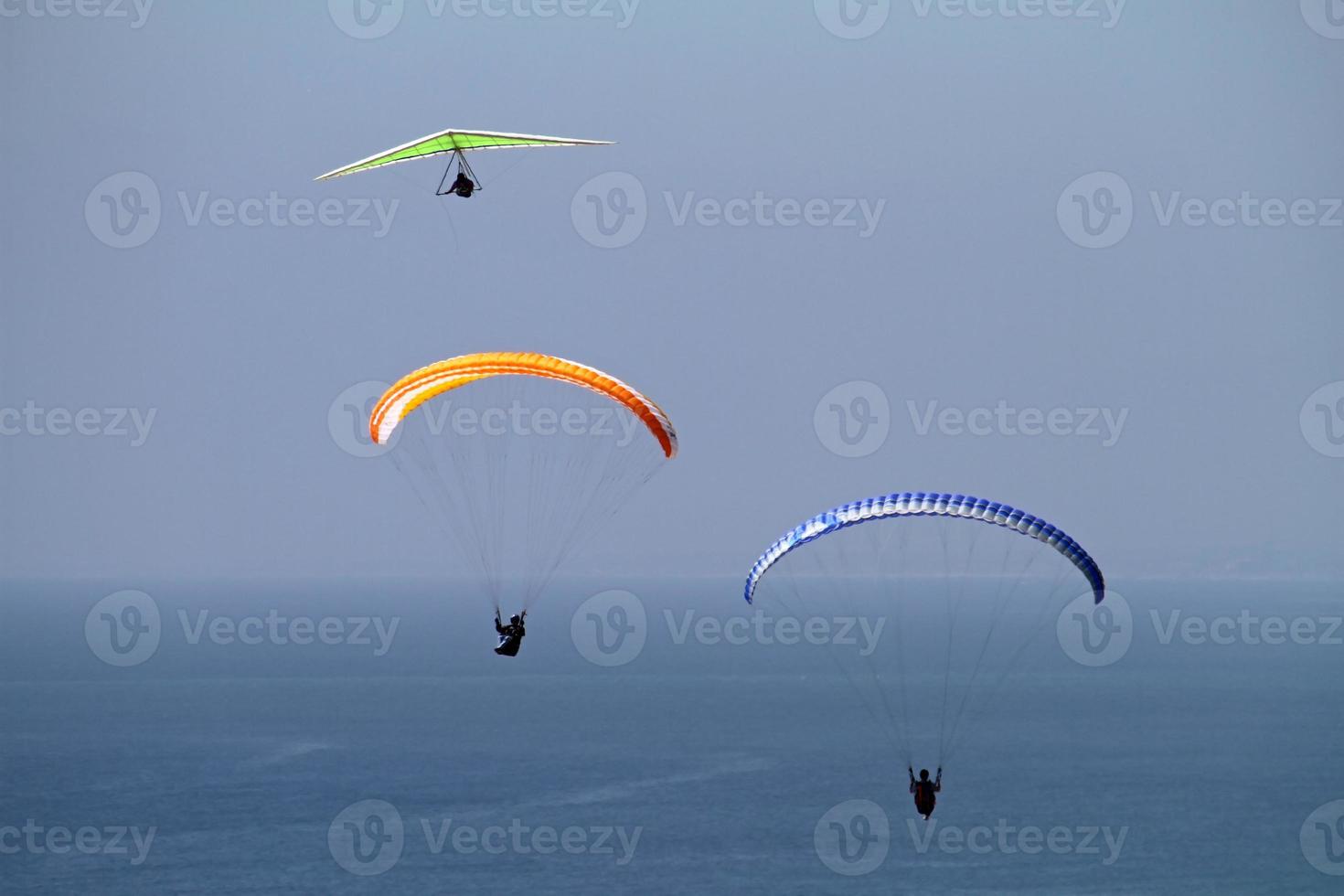 Paragliding near La Jolla, San Diego, California photo