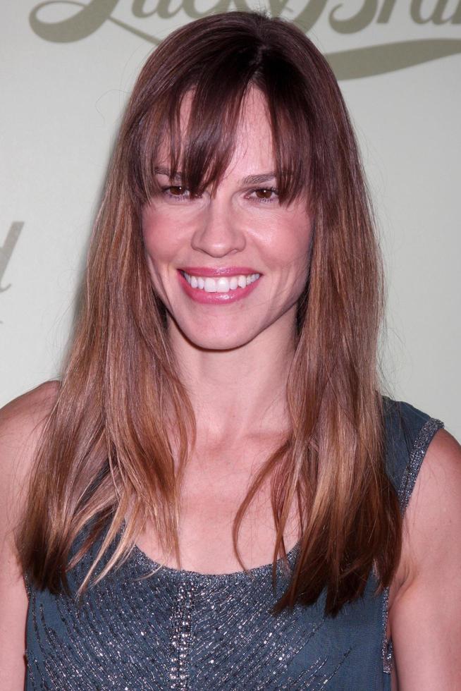 los angeles, oct 29 - hilary swank at the lucky brand store