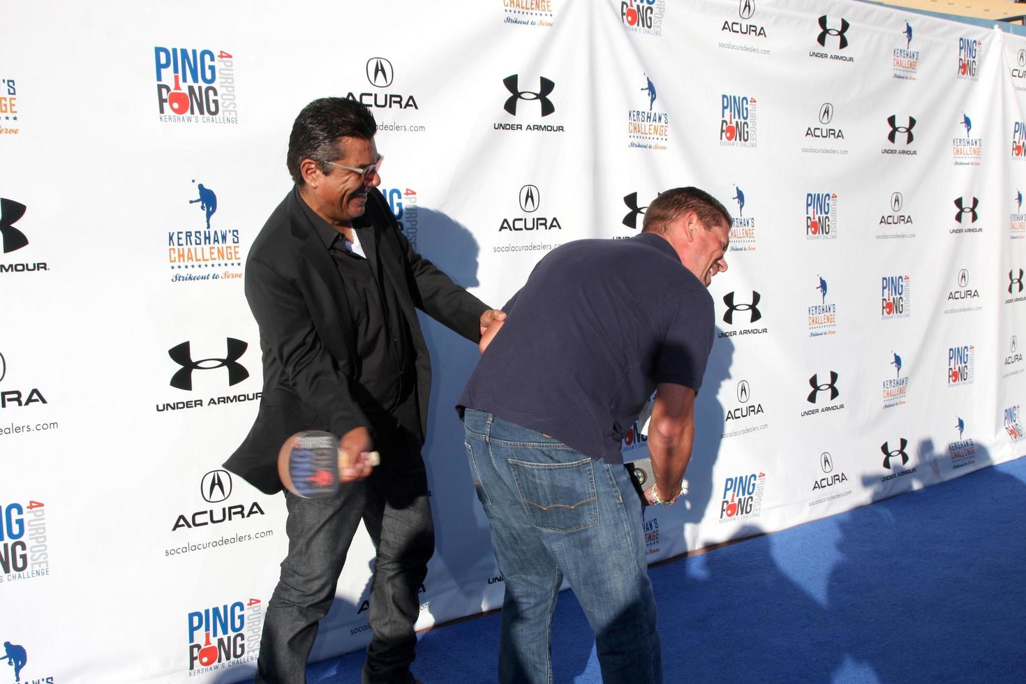 los angeles, sep 4 - george lopez en el evento benéfico de ping pong 4 propósito en el estadio de los dodger el 4 de septiembre de 2014 en los angeles, ca foto