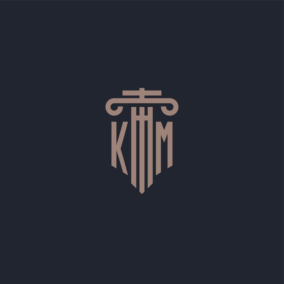 monograma de logotipo inicial km con diseño de estilo pilar para bufete de abogados y compañía de justicia vector