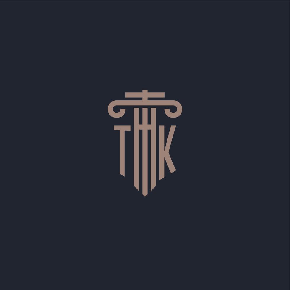 monograma de logotipo inicial tk con diseño de estilo pilar para bufete de abogados y compañía de justicia vector