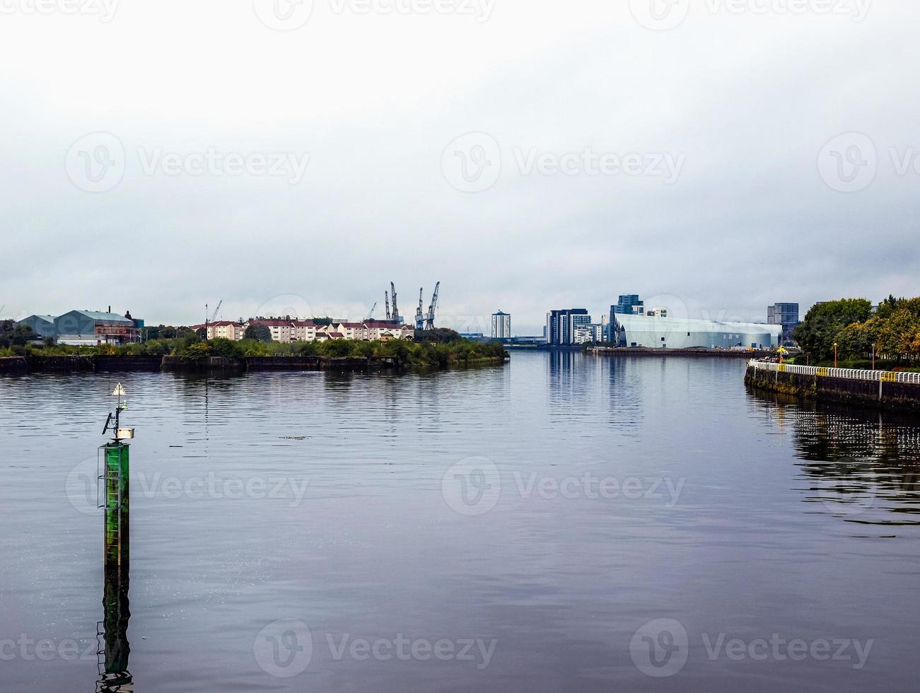 hdr río clyde en glasgow foto