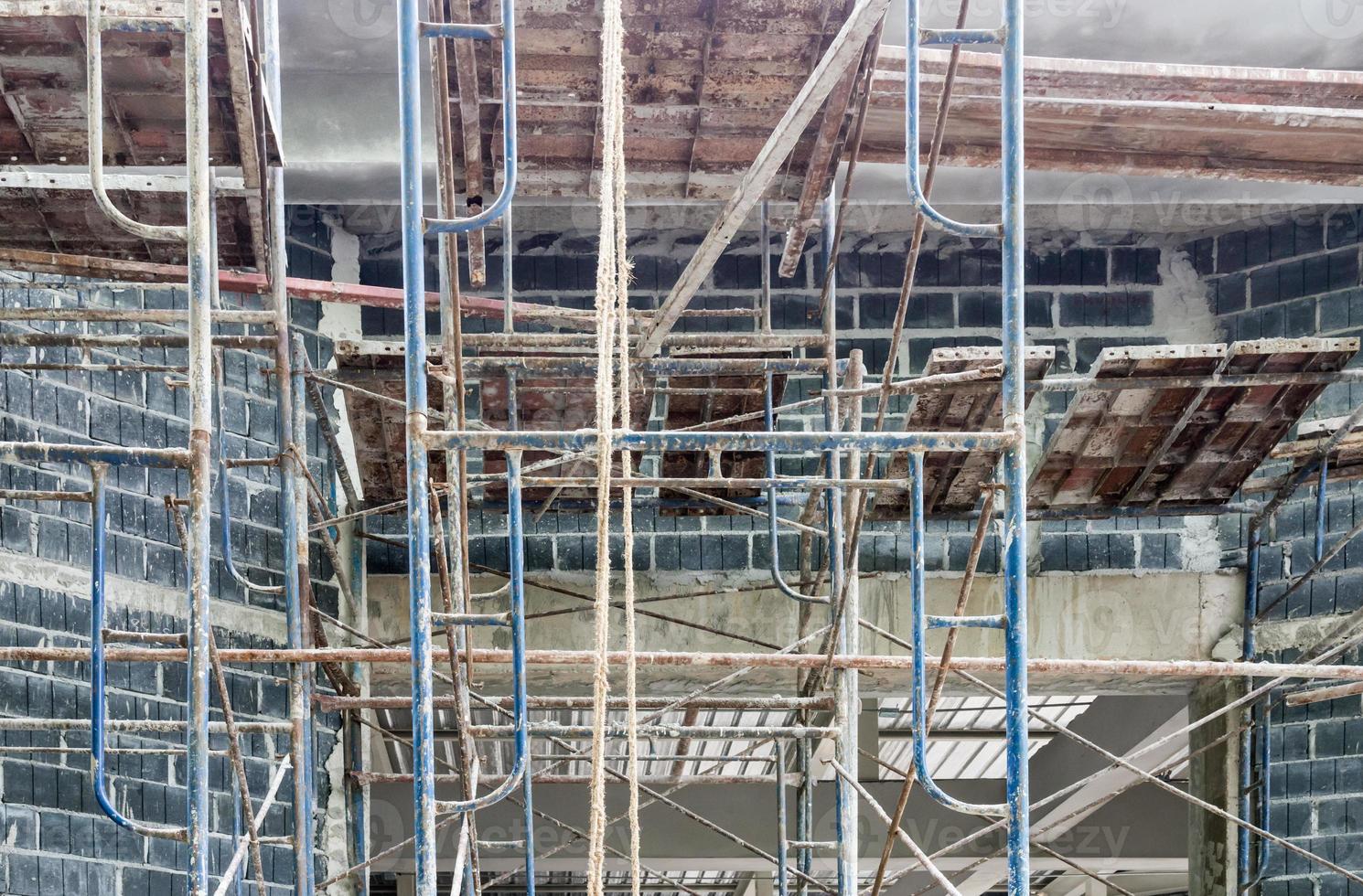 The Complex scaffolding photo