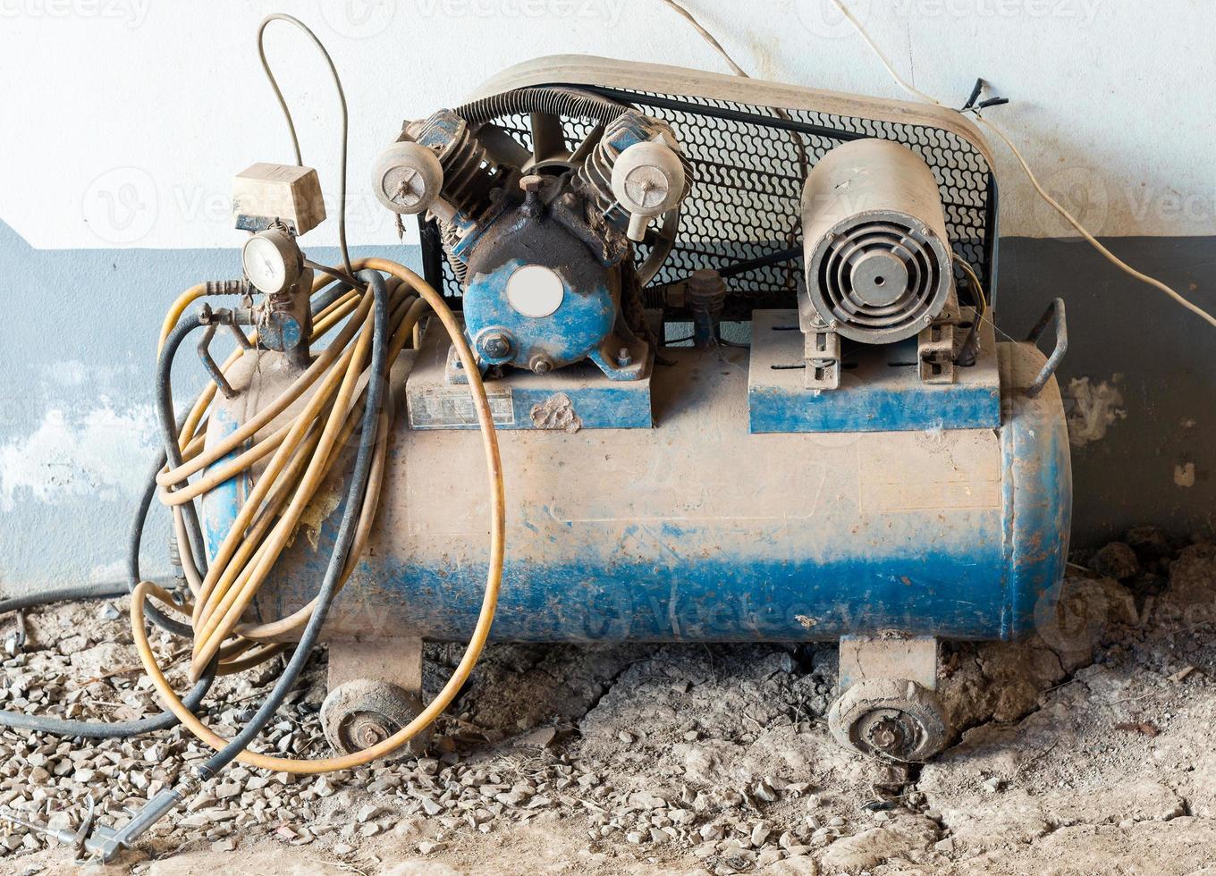 Old air compressor photo