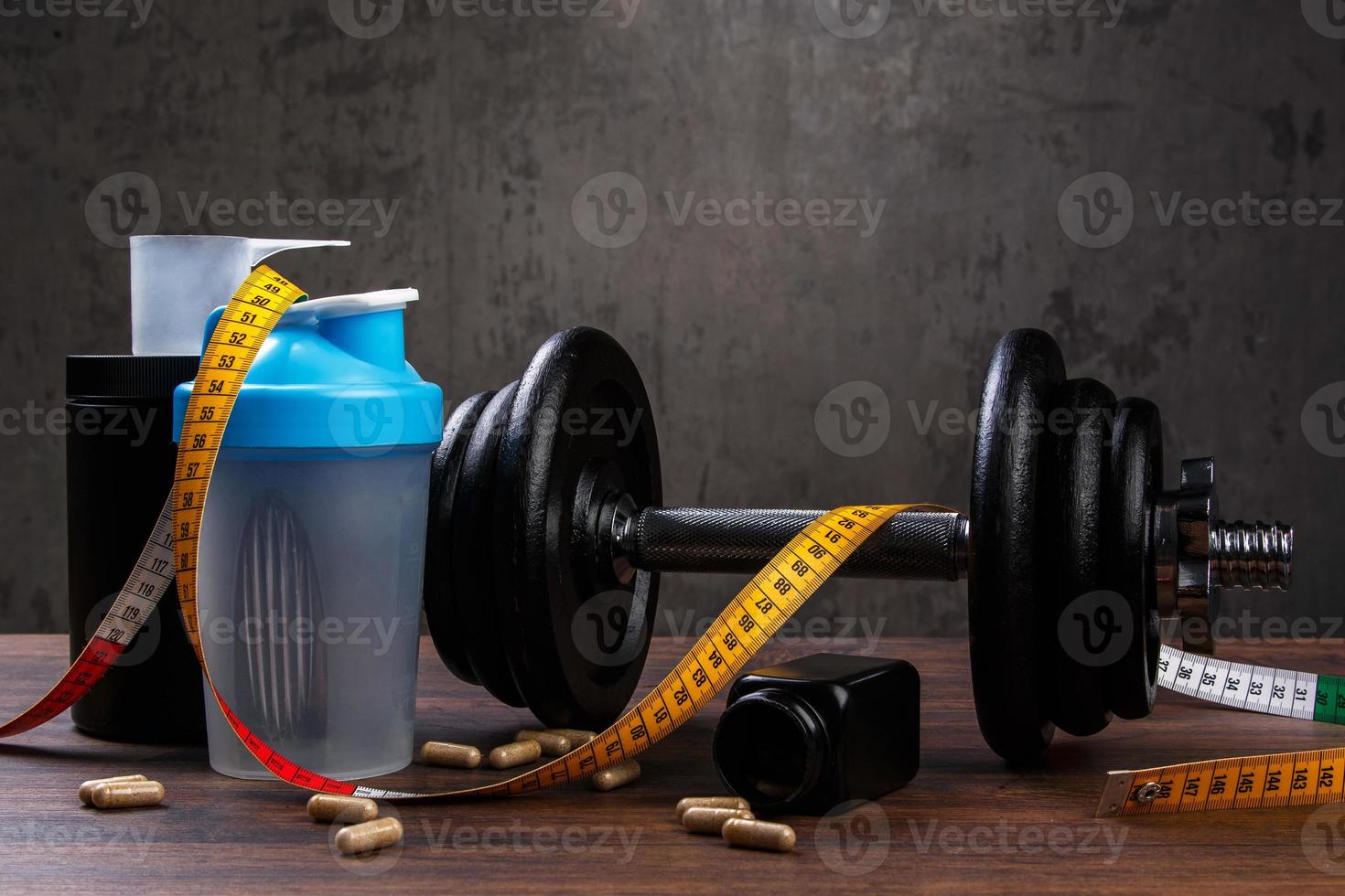 diferentes elementos para fitness foto