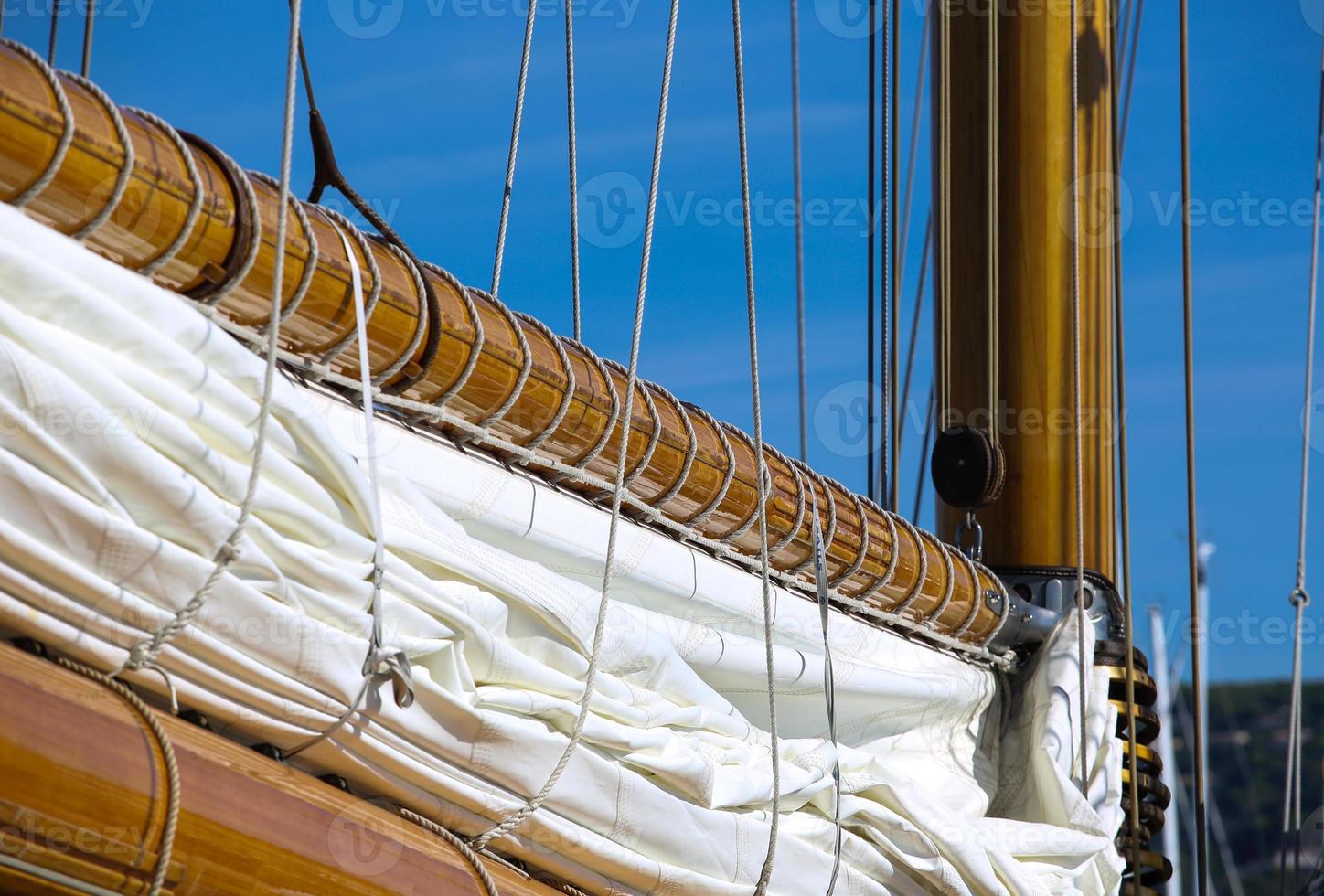 sailing boat race photo