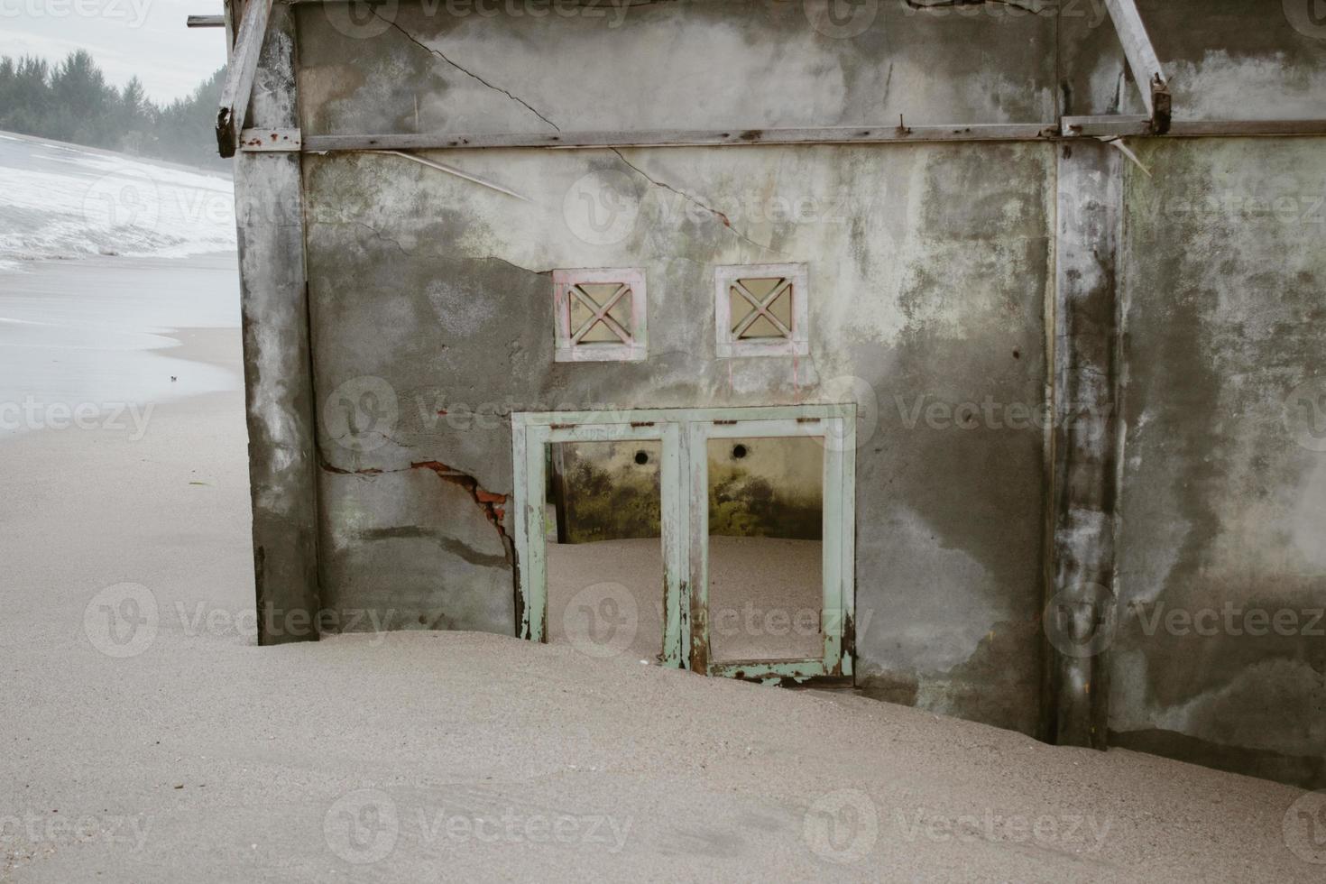 The house embedded in the seafood of Susoh due to the tsunami natural disaster photo