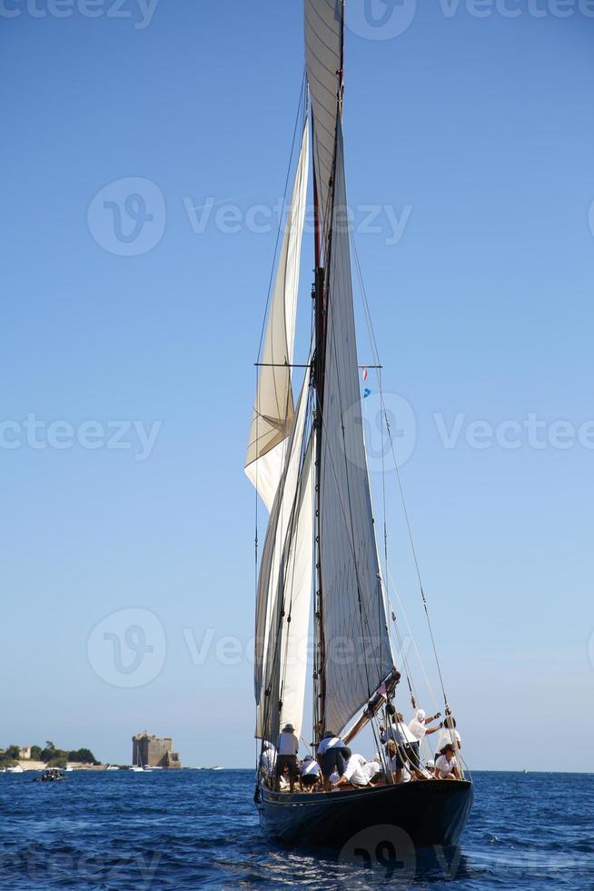 sailing boat race photo