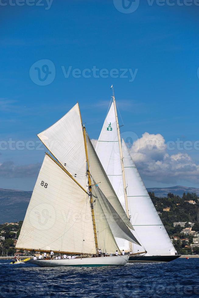 sailing boat race photo