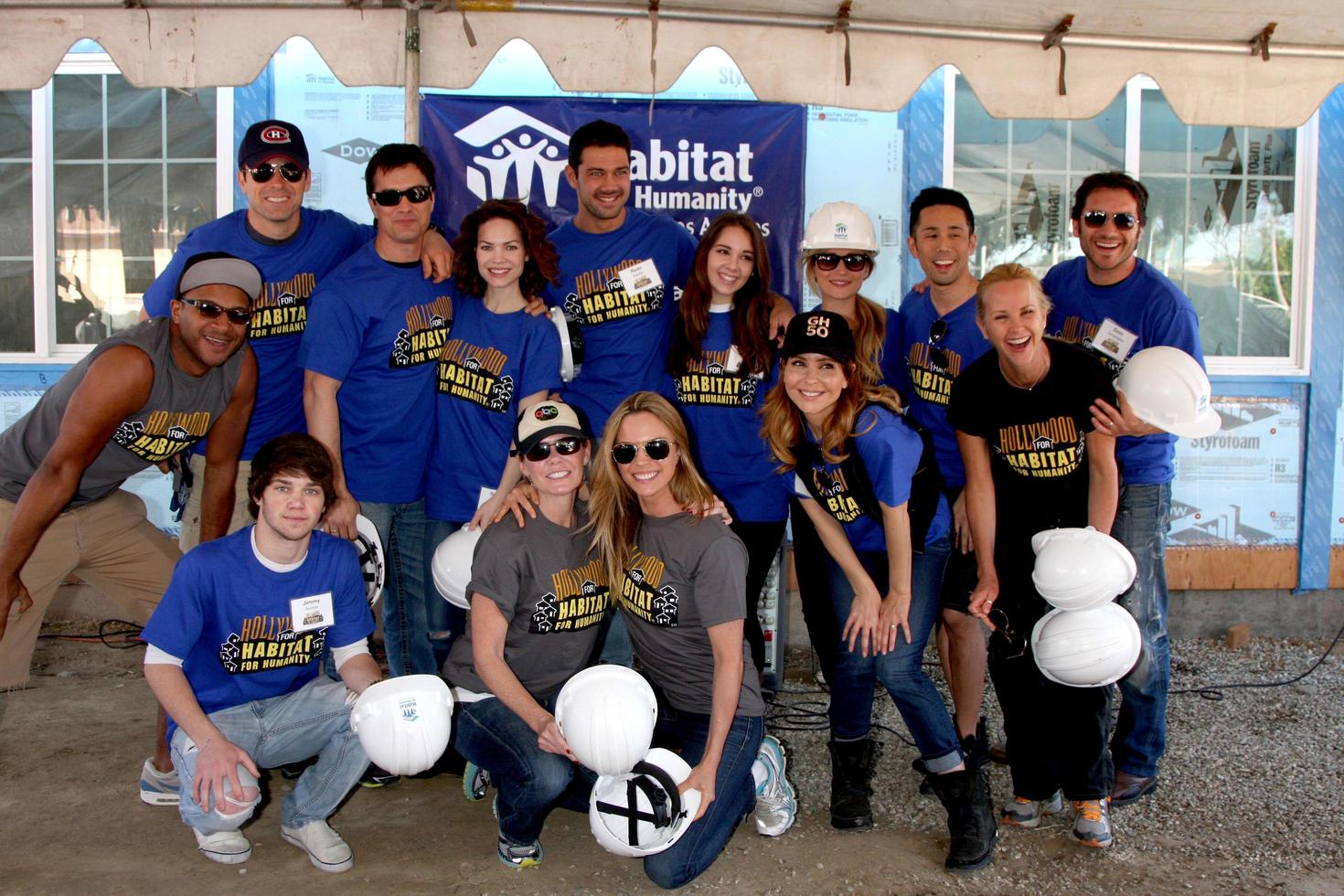 LOS ANGELES, MAR 8 -  GH Cast headed by Lisa LoCicero at the 5th Annual General Hospital Habitat for Humanity Fan Build Day at Private Location on March 8, 2014 in Lynwood, CA photo