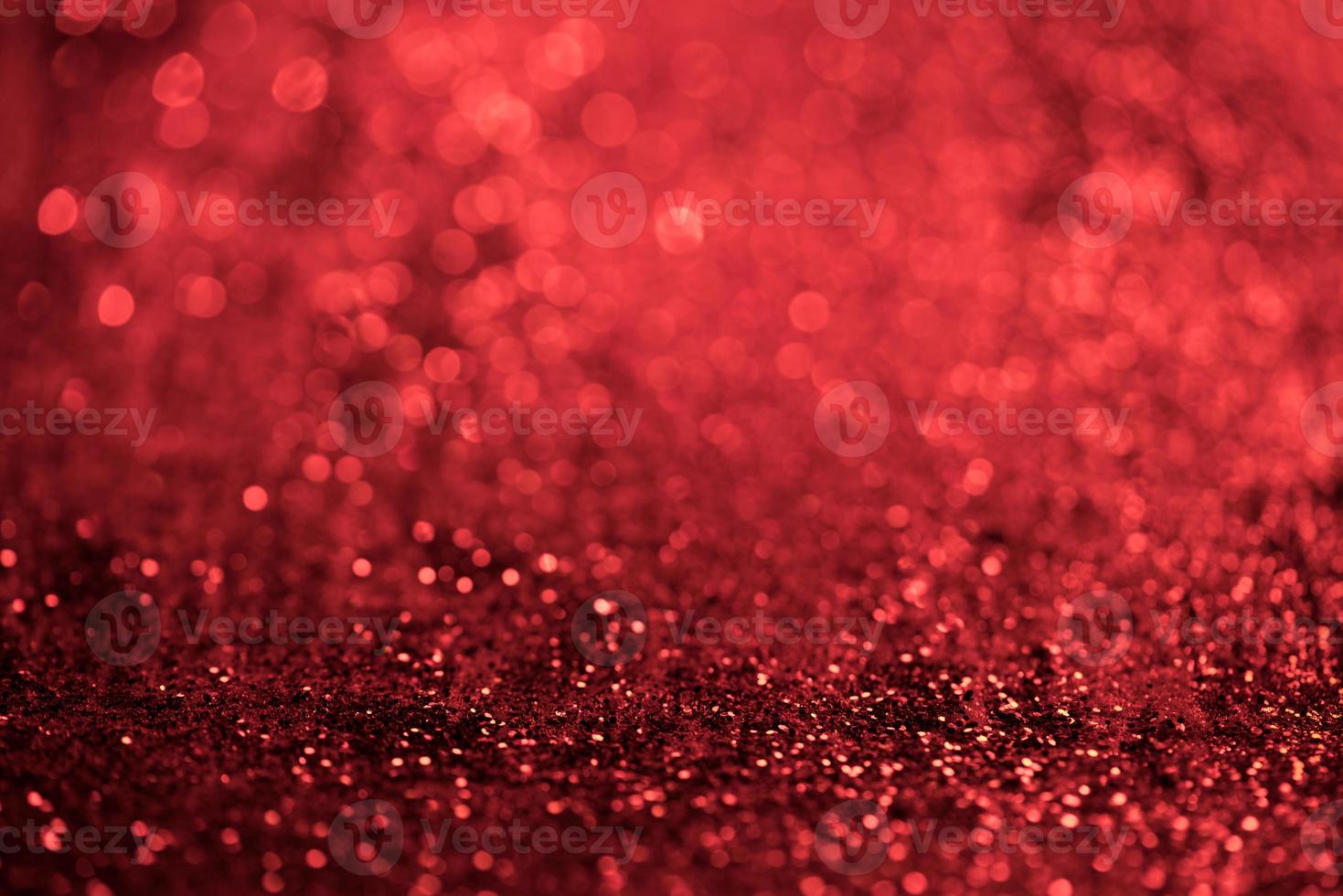 luces de bokeh de brillo rojo fondo abstracto borroso para San Valentín, cumpleaños, aniversario, boda, año nuevo y Navidad foto