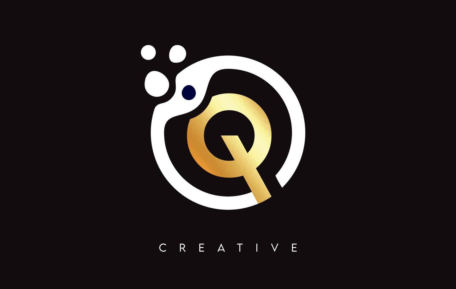 logotipo de letra q dorada con puntos y burbujas dentro de una forma circular en vector de colores dorados