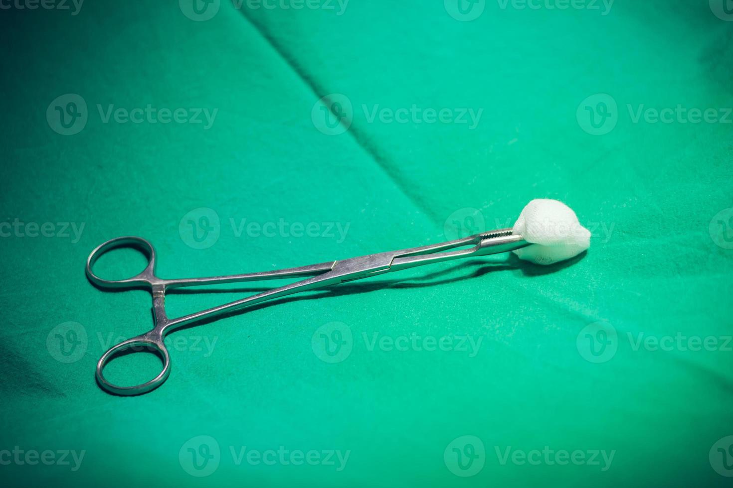 Swab in an operating room photo