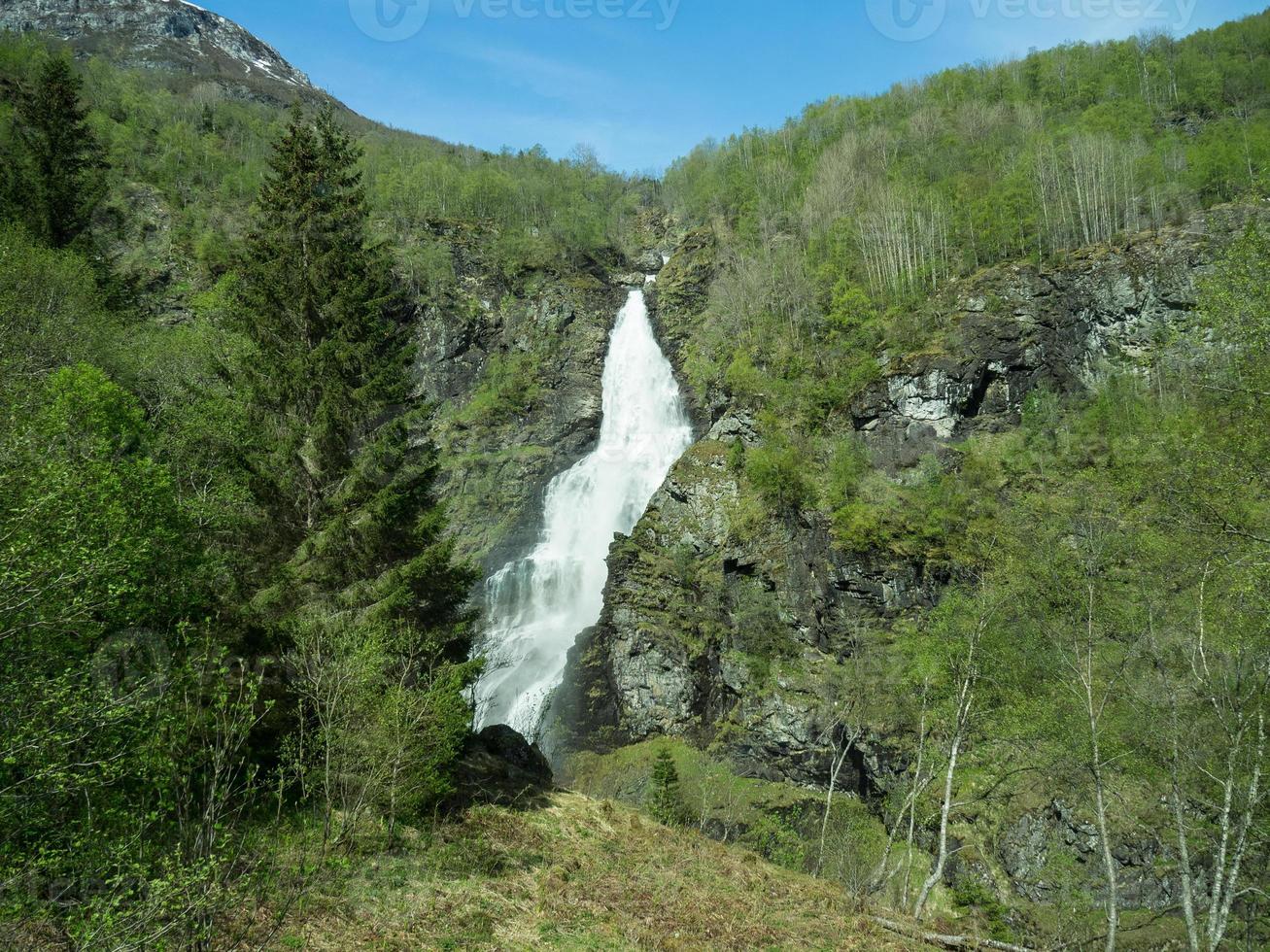 tiempo de primavera en flam en noruega foto