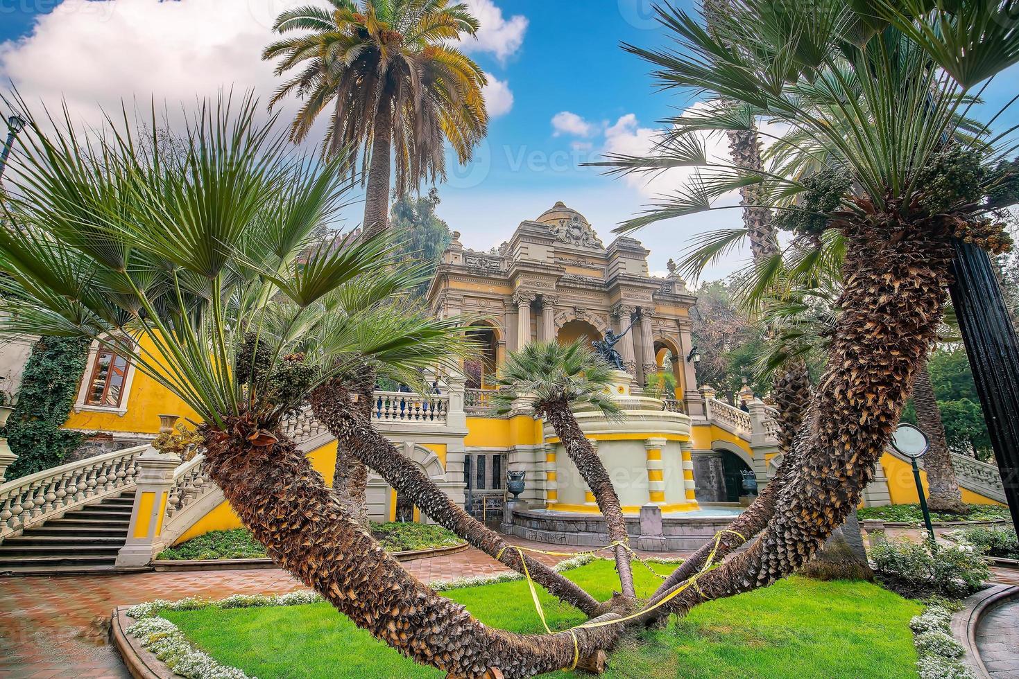 vintage cerro santa lucia en el centro de santiago en chile foto