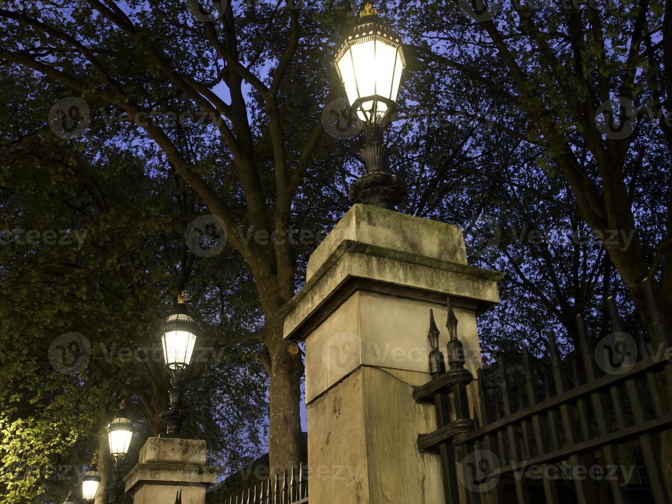 london city at night photo