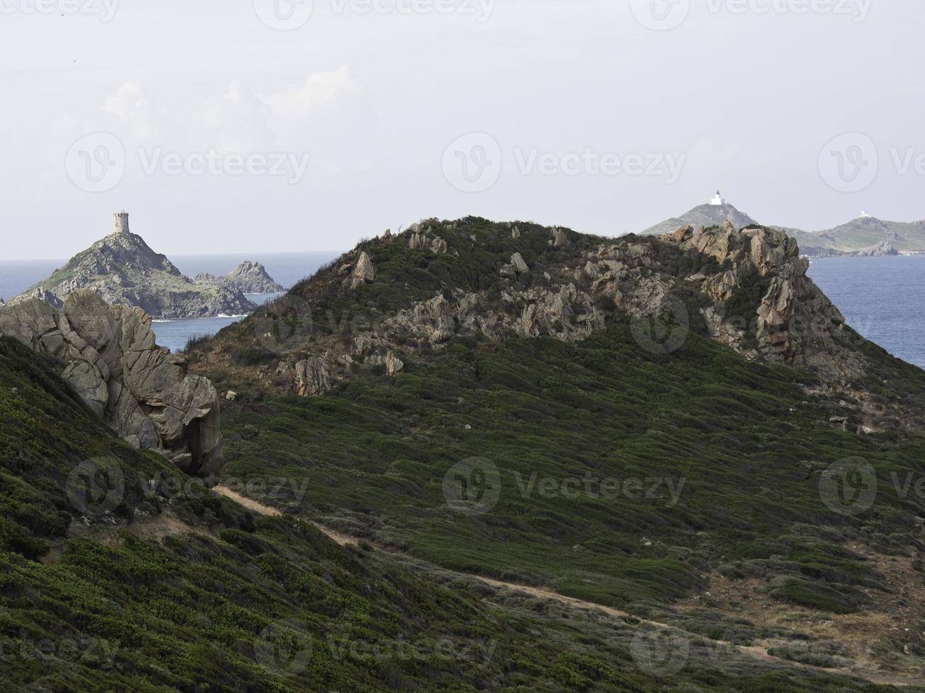 isla de córcega en el mar mediterráneo foto