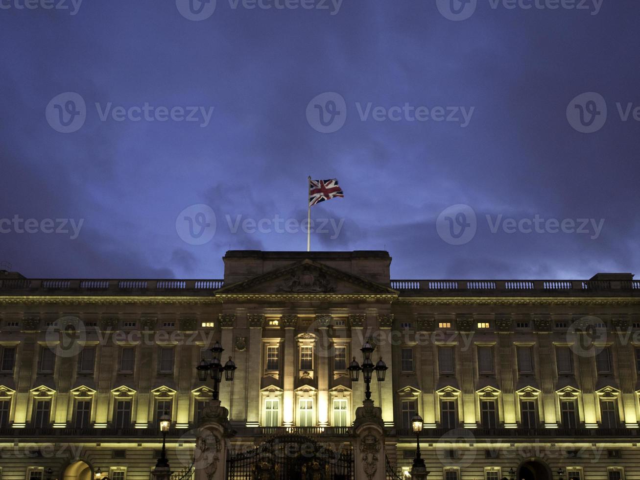 ciudad de londres por la noche foto