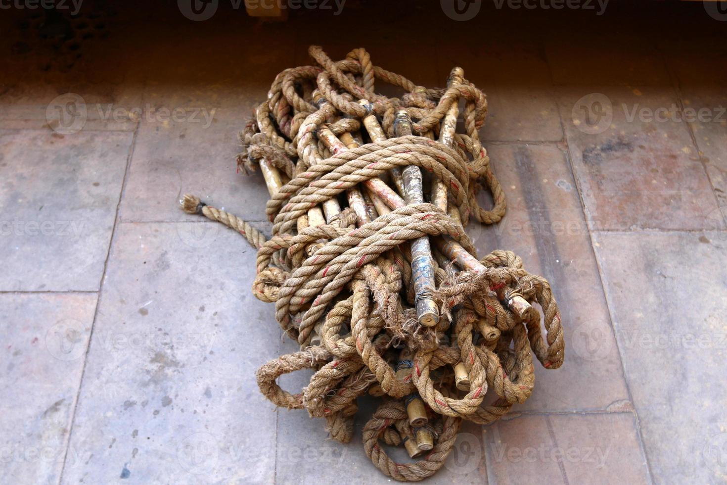 Curved hemp rope photo