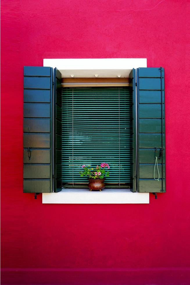 Window in Burano pink colorful wall photo